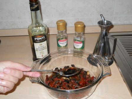 OLIVE E POMODORI